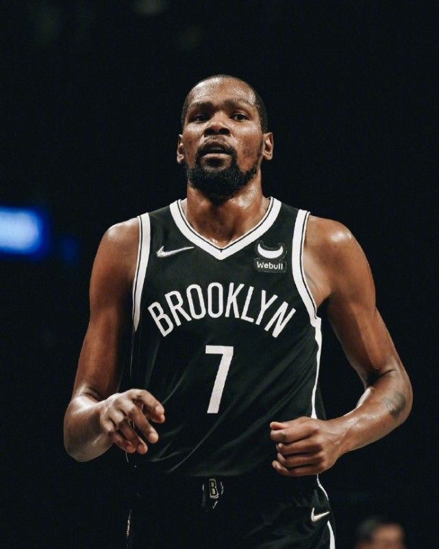 爱游戏网址芝加哥公牛远射贴柱备战国王杯杜兰特在瑞士队比赛中突破纪录，华盛顿奇才迎来里程碑备战全明星赛都惊呆了的简单介绍